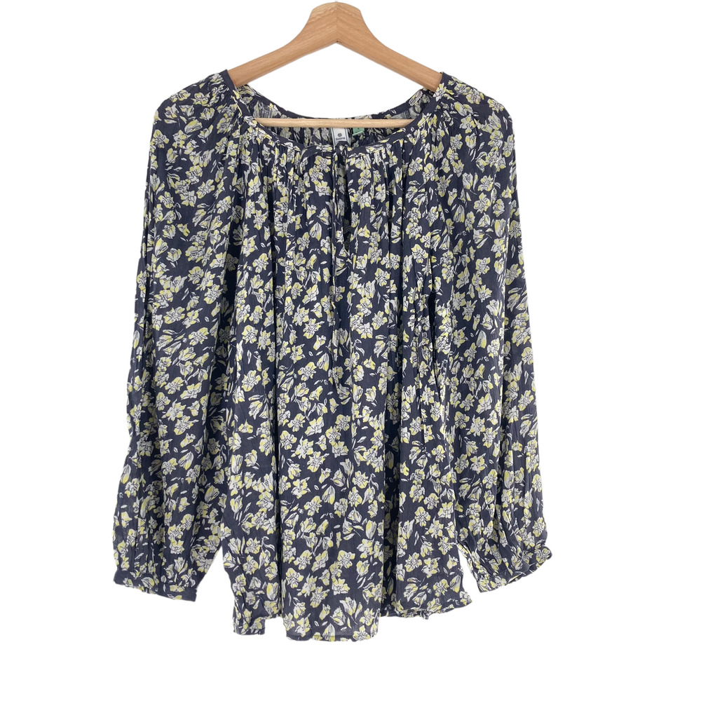 Susina Nordstrom Gray Yellow Outline Floral Long Sleeve Peasant Top